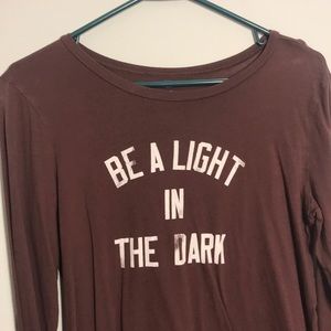 American Eagle graphic tee